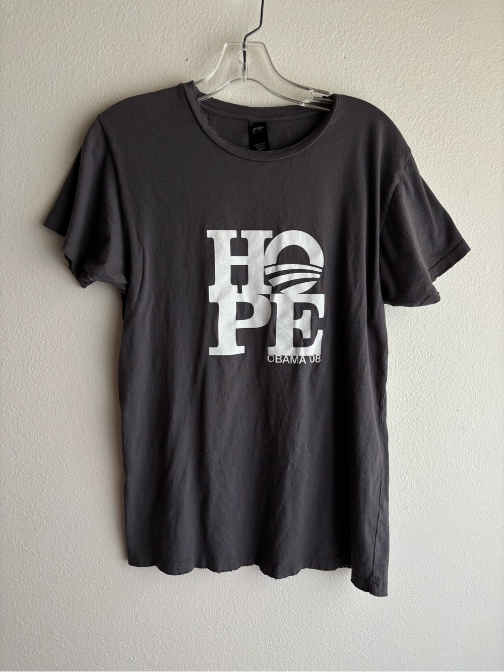 Vintage Obama 08 HOPE T-Shirt Alternative Apparel Distressed Campaign Tee
